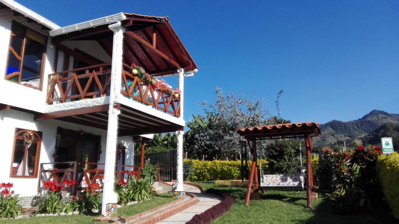 Bed and Breakfast Coliving La Boira Jardín Exterior foto