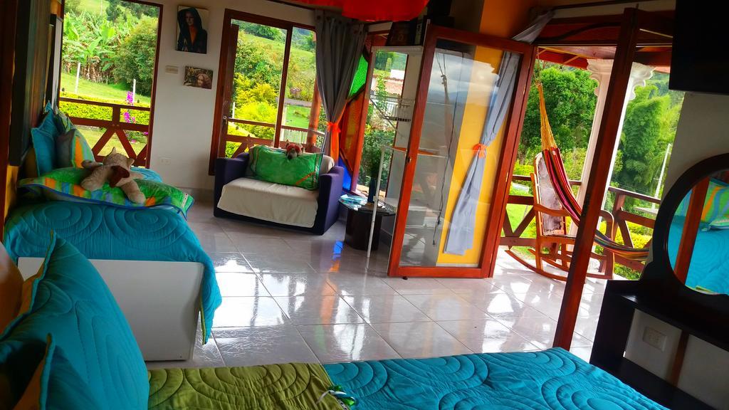 Bed and Breakfast Coliving La Boira Jardín Exterior foto