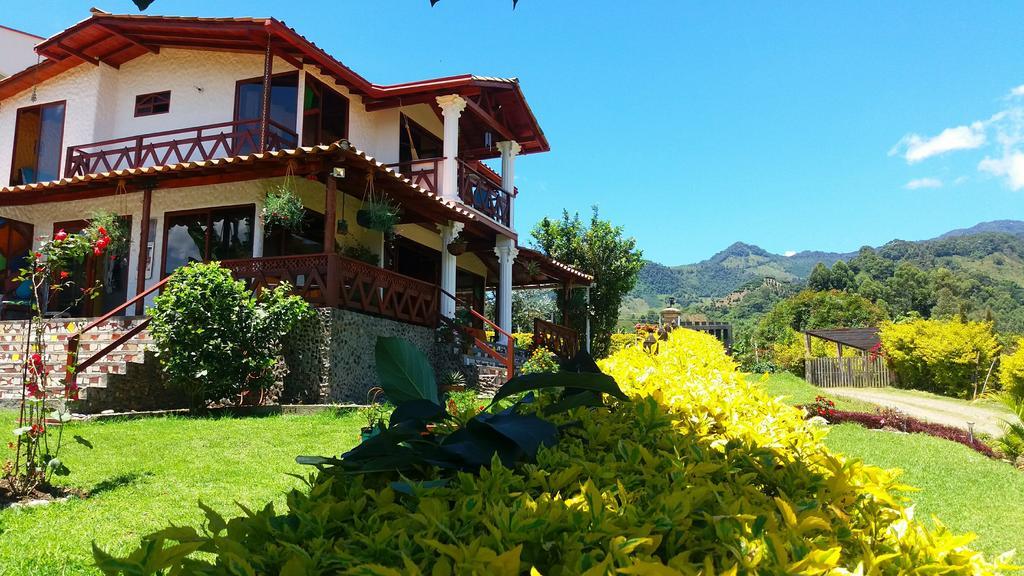 Bed and Breakfast Coliving La Boira Jardín Exterior foto