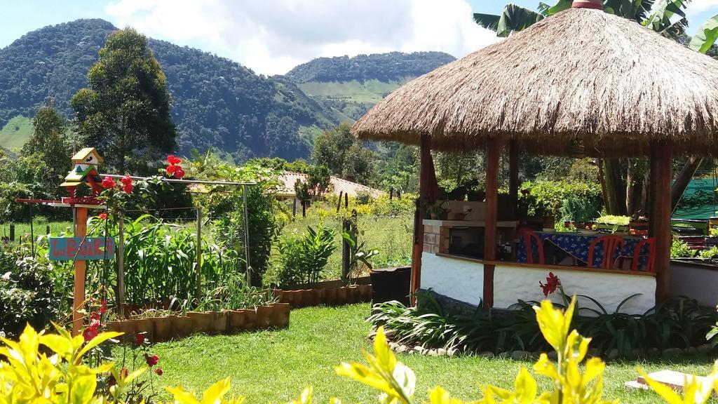 Bed and Breakfast Coliving La Boira Jardín Exterior foto
