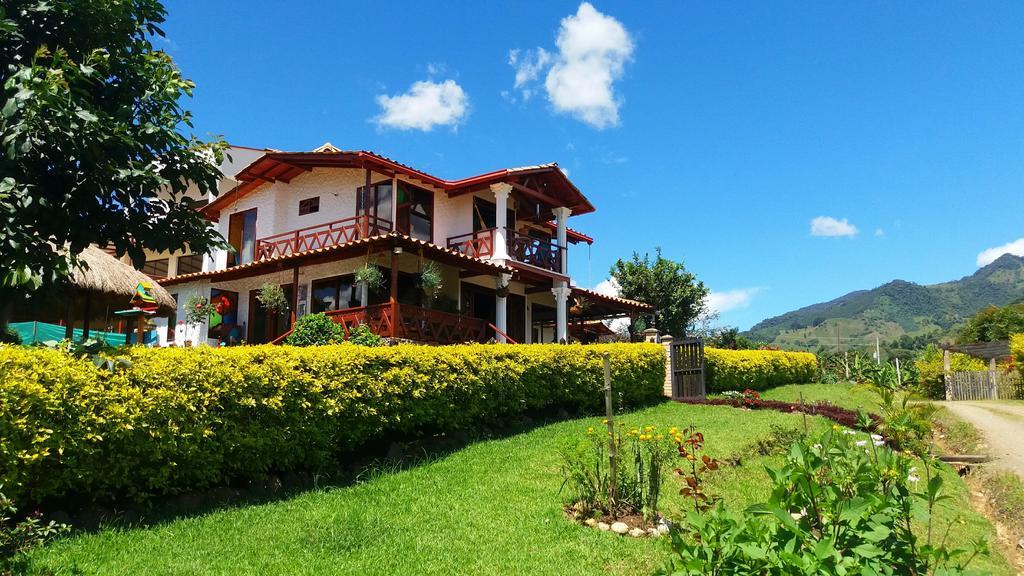 Bed and Breakfast Coliving La Boira Jardín Exterior foto