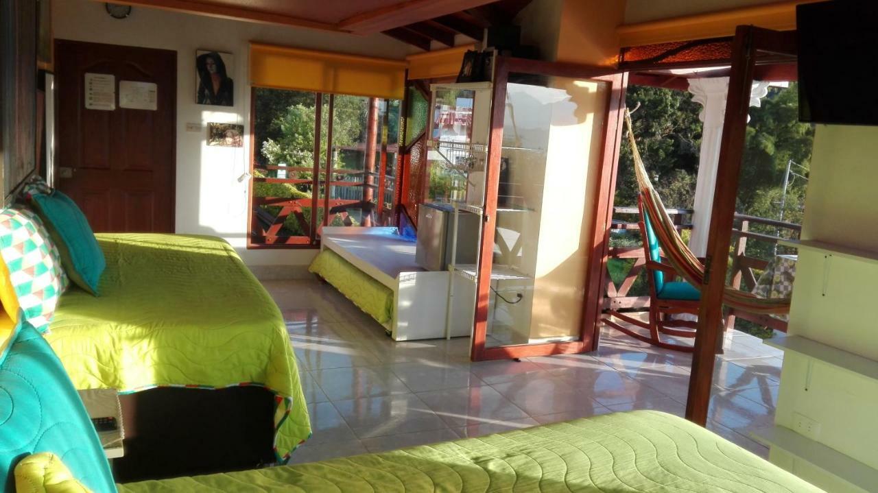 Bed and Breakfast Coliving La Boira Jardín Exterior foto
