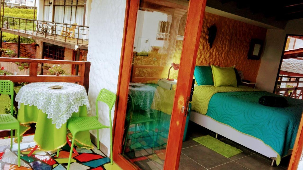 Bed and Breakfast Coliving La Boira Jardín Exterior foto